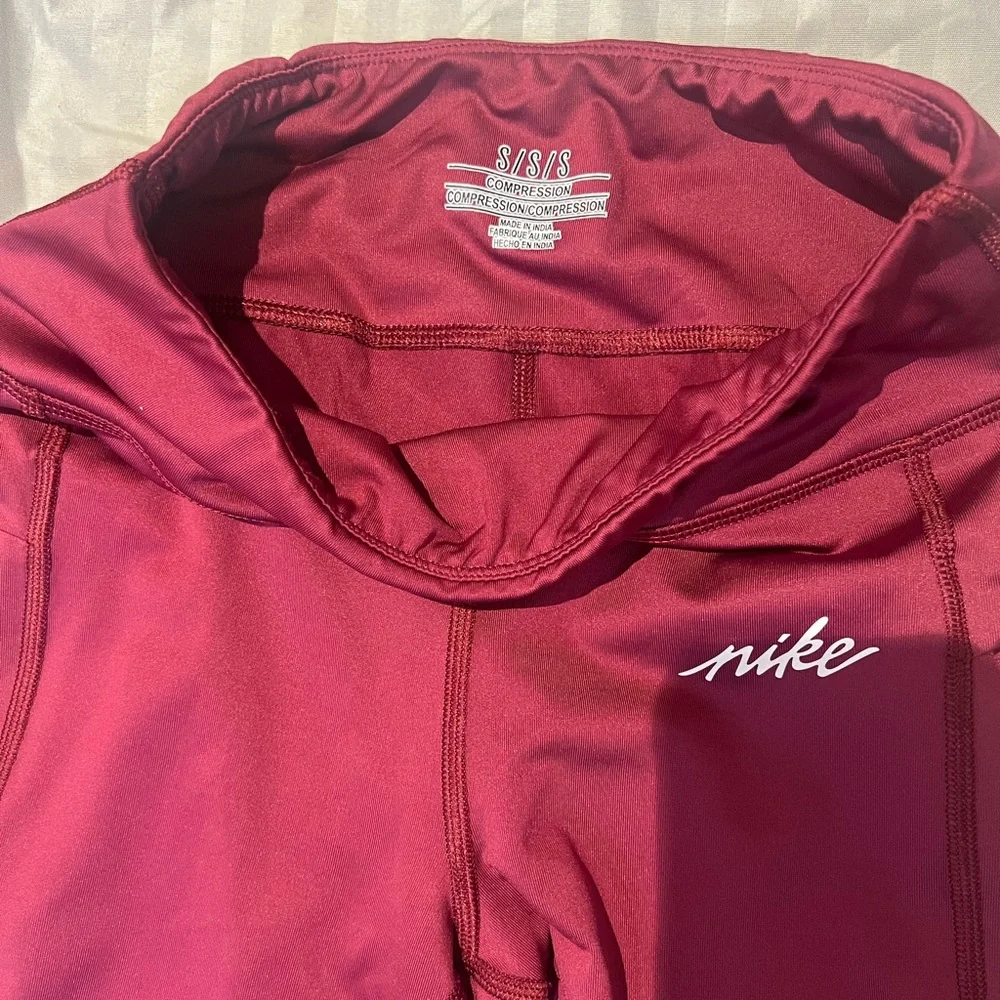 Sale 🚨 Nike TrainingTights + Free Puma T-shirt - Size S - Picture 7 of 10